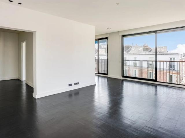 Appartement familial lumineux avec balcons Muette Paris XVI