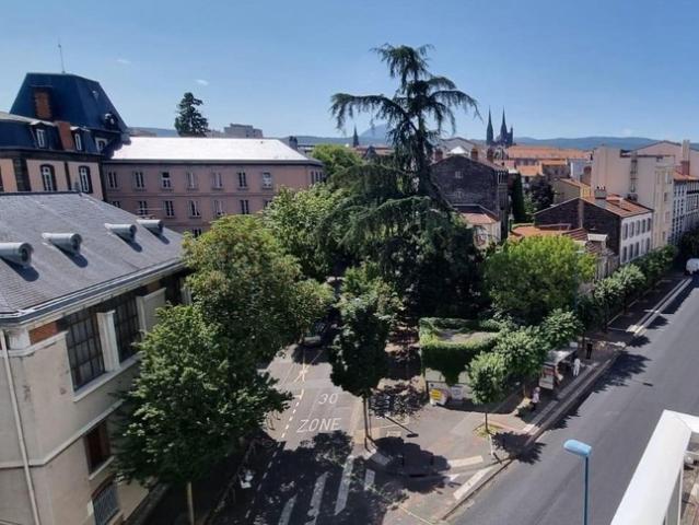 Appartement familial lumineux, Clermont Ferrand 63, 6 pièces, 5 chambres, 137 m², 368 000 FAI