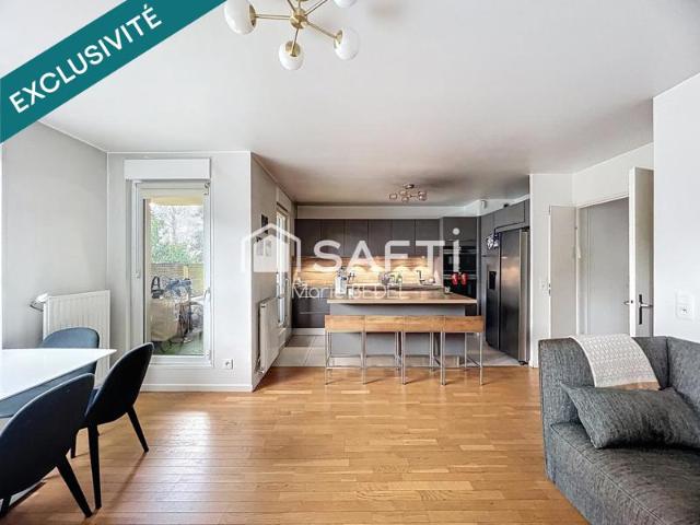 Appartement familial récent avec loggia et parking