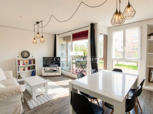 Appartement famillial 5 piéces, proche écoles, commerces et. 86m² Bayonne