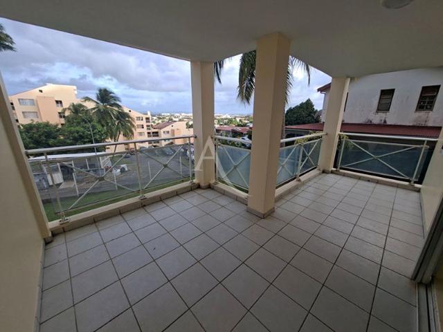 Appartement Fort De France 3 pièce s 60.72 m2