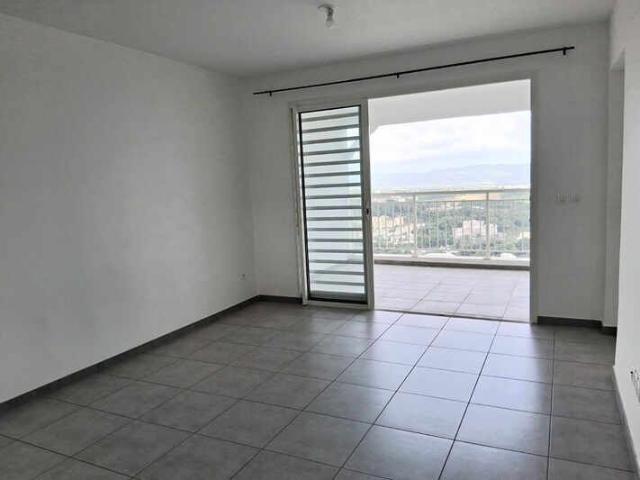 Appartement Fort De France T2 bis de 58 m2 avec Terrasse