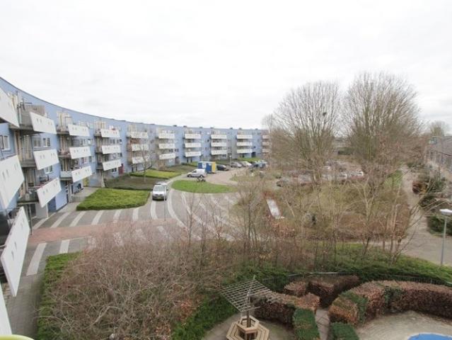 appartement for rent Almere Peter Sellershof