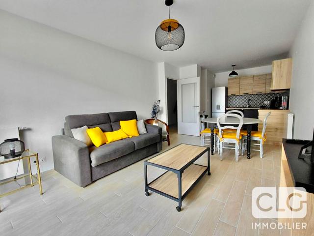 APPARTEMENT FOUESNANT CENTRE 2 PIECES MEUBLE AVEC PARKING
