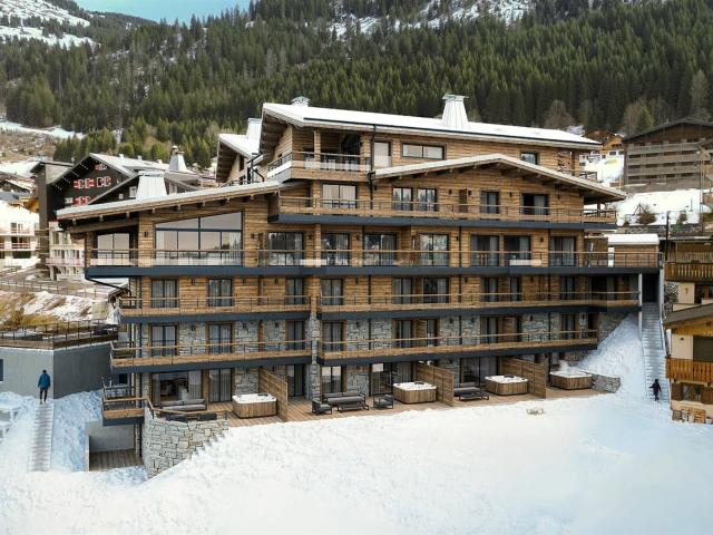Appartement flambant neuf de 3 chambres doubles à vendre à 6. m² Châtel