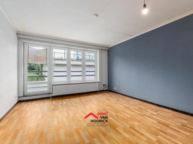 Appartement + garage!