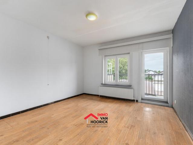 Appartement + garage!