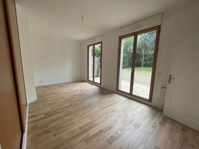 APPARTEMENT GARCHES 1 piÃ¨ce s 31.94 m2