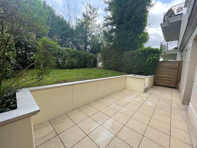 APPARTEMENT GARCHES 1 pièce s 3194 m2