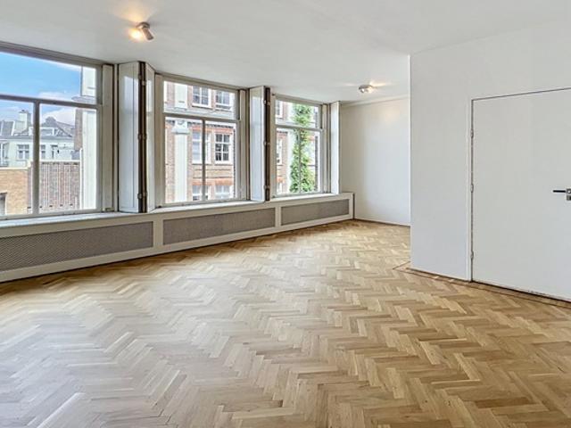Appartement Gerard Doustraat in Amsterdam