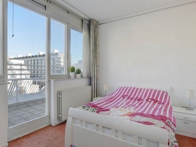Appartement Gevers Deynootplein in Den Haag