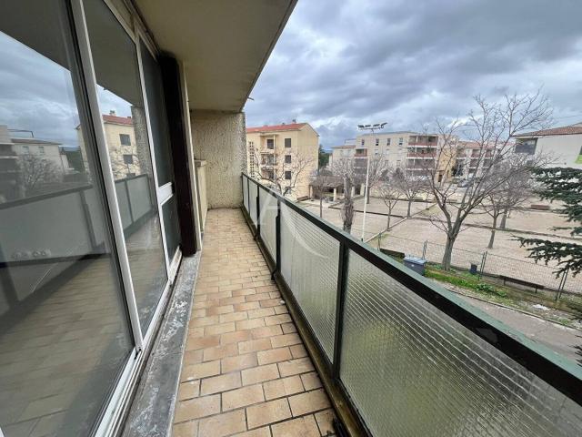 Appartement Gigean 4 pièce s 68.07 m2