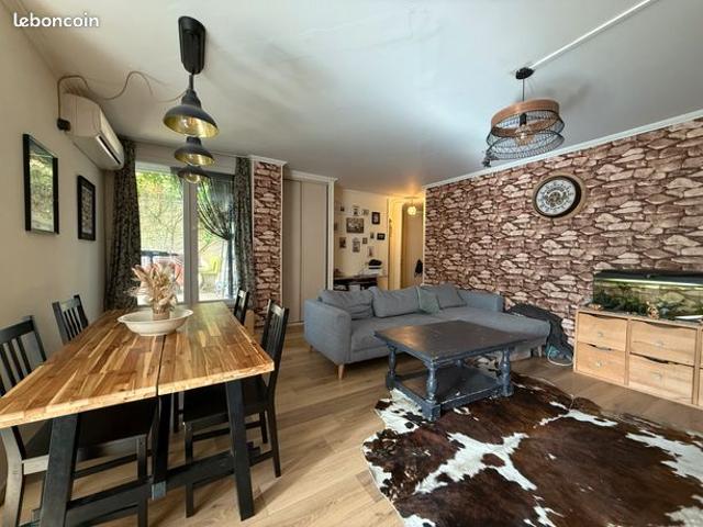 Appartement Givors T3 de 68m2 avec 2 terrases et climatisation