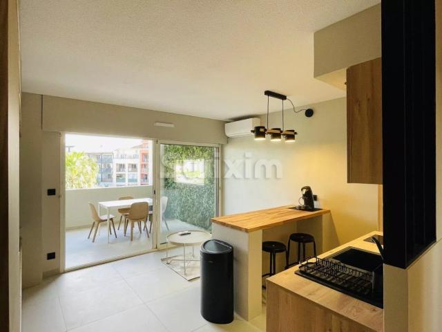 APPARTEMENT GOLFE SAINT TROPEZ COGOLIN GASSIN