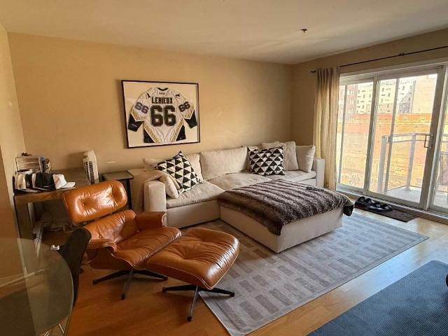 Appartement grand 3 1/2 centre ville