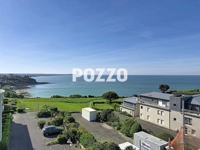 Appartement Granville 4 pièce s 83.7m2 ATTIQUE VUE MER