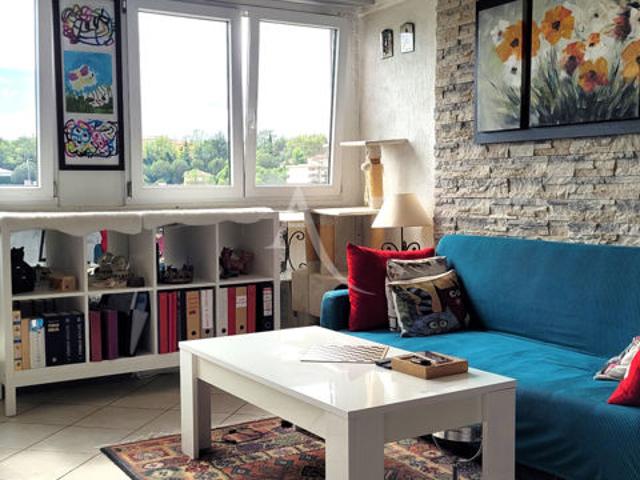 Appartement Grasse 3 pièces, parking, vue dégagée