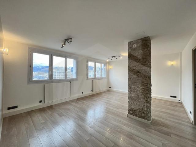 Appartement Grenoble, France