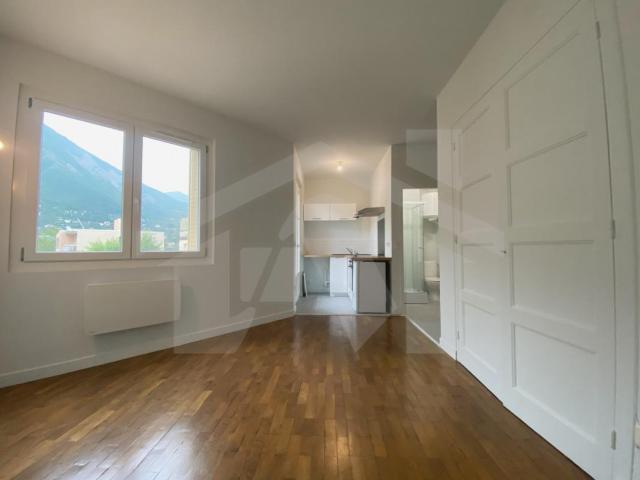 Appartement Grenoble, France