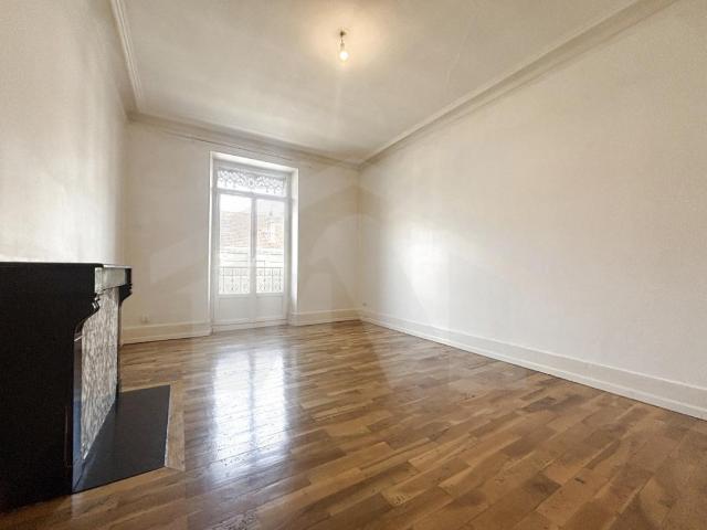 Appartement Grenoble, France