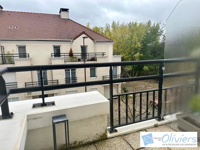 Appartement Guyancourt 1 pièce s 25.91 m2