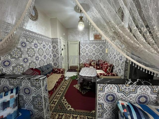 Appartement habitable ou à usage professionnel grâce à son emplacement