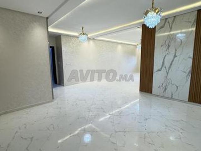 Appartement haut standing ascenseur et sous sol
