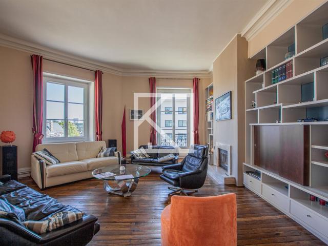 Appartement Haussmannien Coeur De Ville 172m² Angers