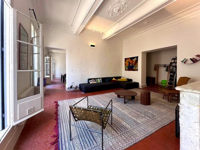 Appartement Haussmannien de 142,74 m² en coeur de ville 142m² Sète