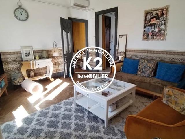 APPARTEMENT HAUSSMANNIEN T3 70M²