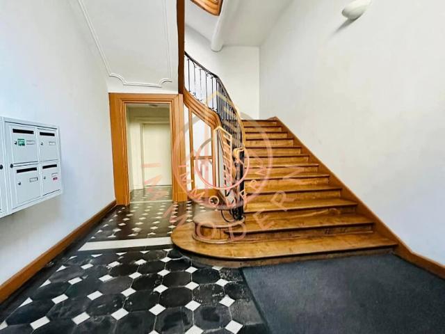 Appartement historique au coeur d'Arras 3 pièces 114 m2