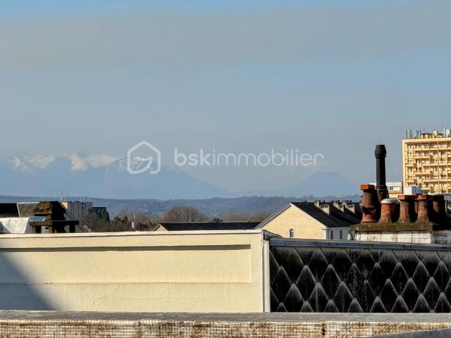 Appartement idéalement situé à deux pas de la Halle Brauhauban en exclusivité