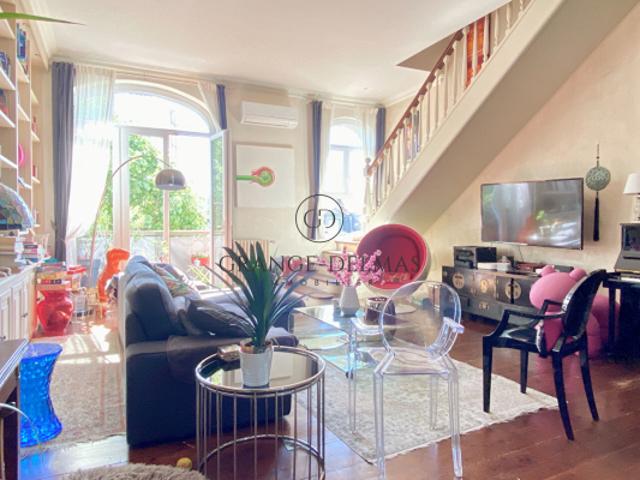 Appartement immeuble pierre avec ascenseur et tropézienne ORNANO