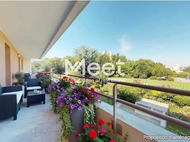 APPARTEMENT IMMEUBLE RECENT 5 PIECES COTEAUX MALASSIS