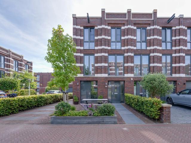 huis in Wormerveer, Thalassa