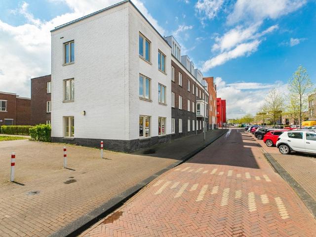 appartement in Almere, Beneluxlaan