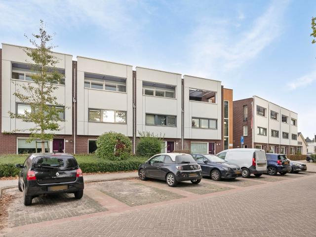 appartement in Alphen aan den Rijn, Prins Hendrikstraat