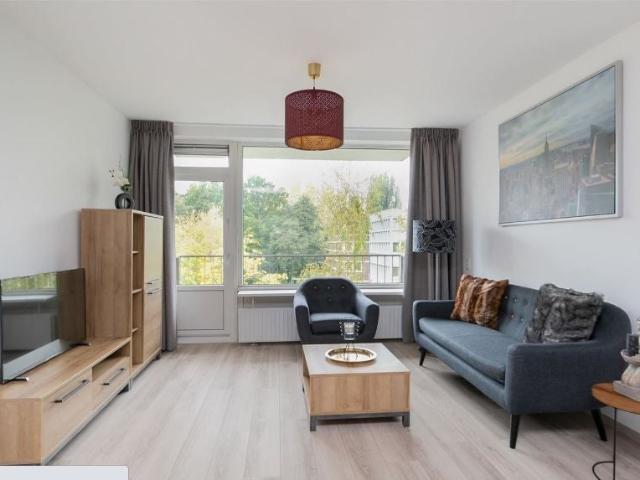 appartement in Amstelveen, Mr. G. Groen van Prinstererlaan