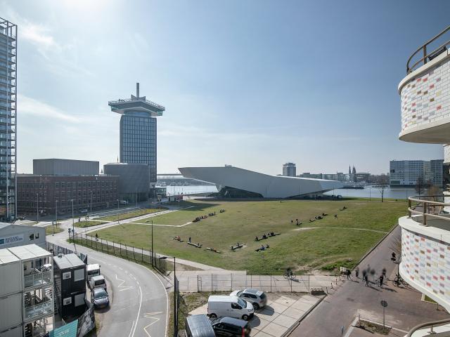 appartement in Amsterdam, Céramiquelaan