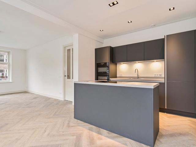 appartement in Amsterdam, Amstelkade