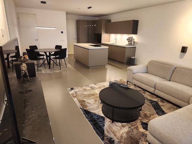 appartement in Amsterdam, Badhuiskade