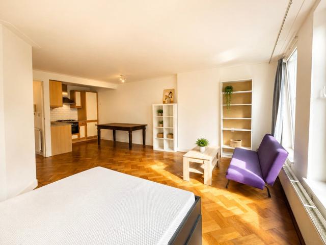 appartement in Amsterdam, Gerard Doustraat