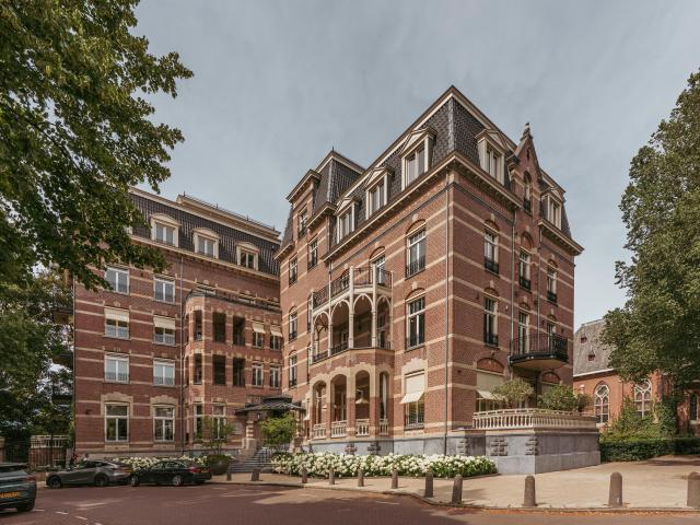 appartement in Amsterdam, Koninginneweg