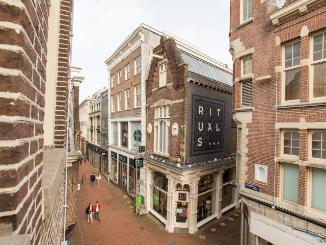appartement in Amsterdam, Kalverstraat