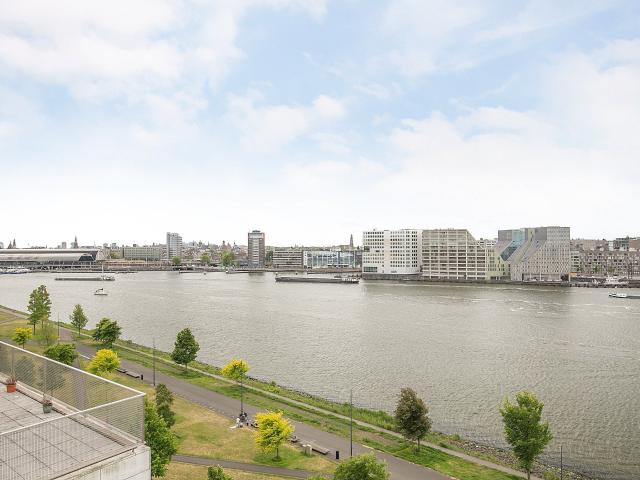appartement in Amsterdam, Overhoeksparklaan