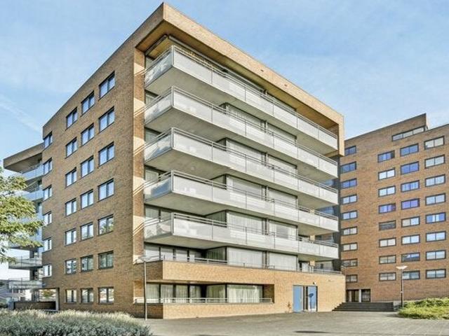 appartement in Amsterdam, Milovan Djilasplein