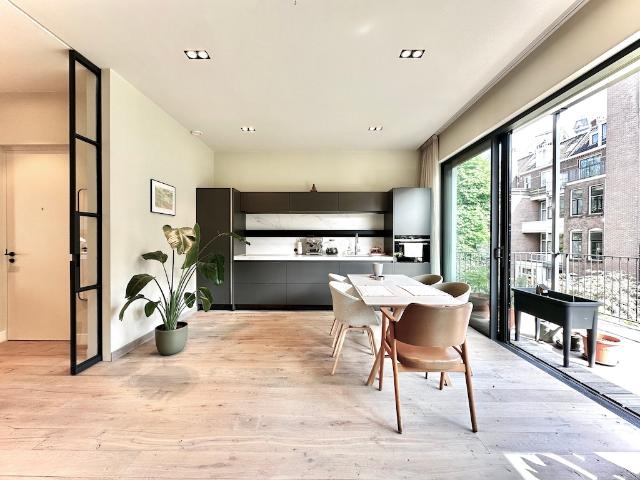 appartement in Amsterdam, Pieter Cornelisz. Hooftstraat