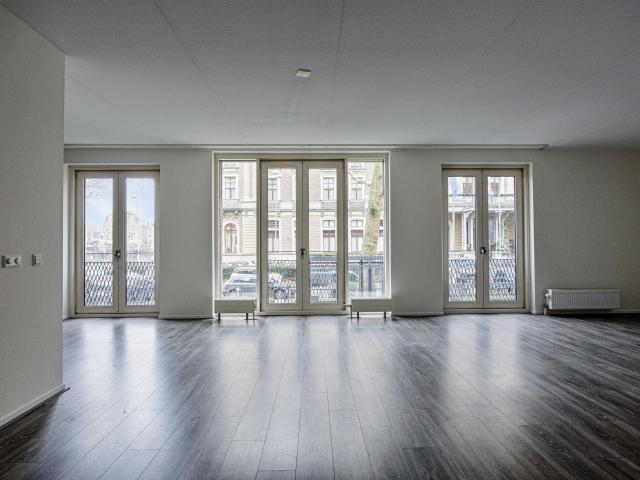 appartement in Amsterdam, Prof. Tulpplein
