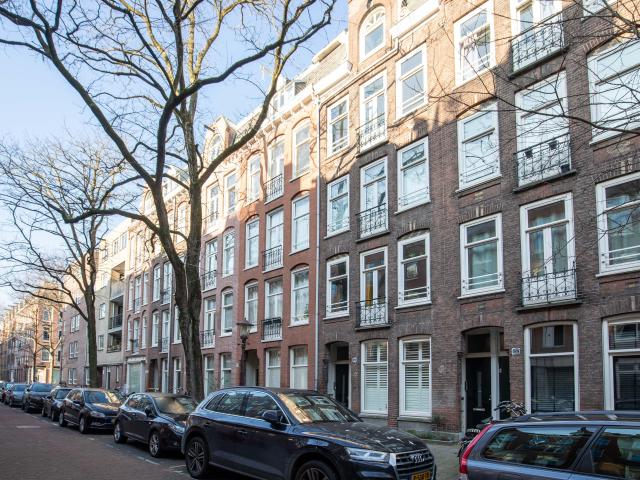 appartement in Amsterdam, Wilhelminastraat