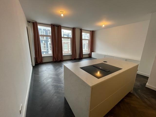 appartement in Amsterdam, Tweede Jan van der Heijdenstraat